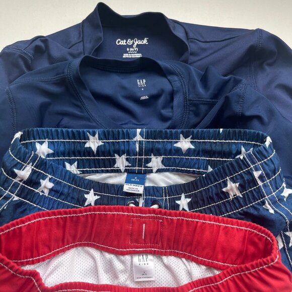 Boys Swim Bundle (Size Small 6-7) - Picture 9 of 9